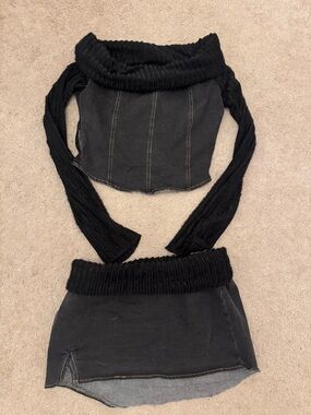 Fashion Nova Black and Gray Knit-Trim Top